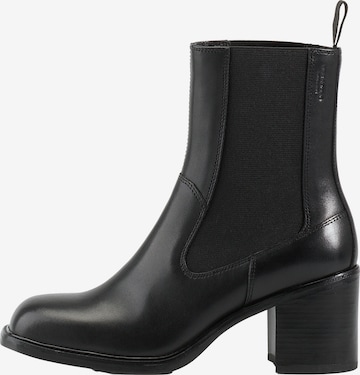 VAGABOND SHOEMAKERS Chelsea Boots 'MERYL' in Black: front